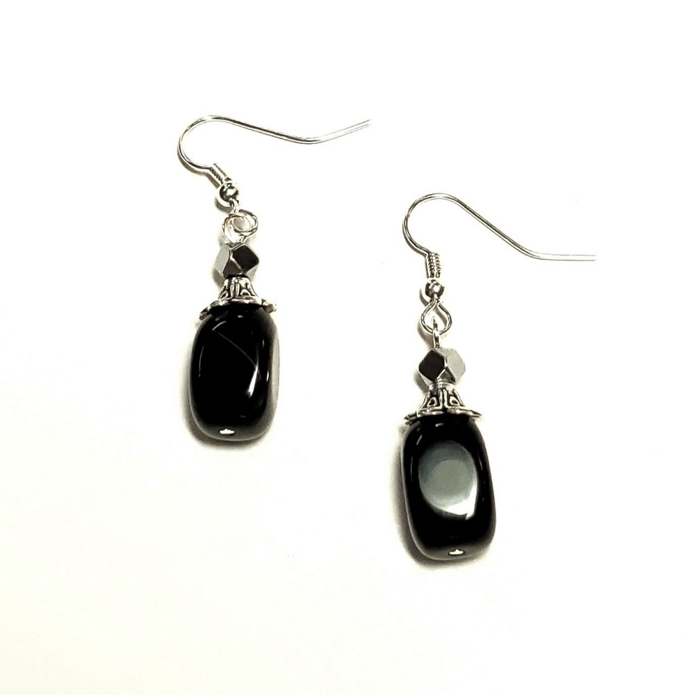 3/$15 Black Onyx and Hematite Earrings - Picture 4 of 6